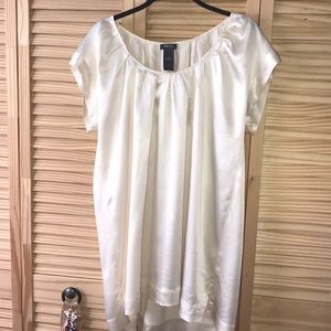 Off white Very chic KennethCole Reaction